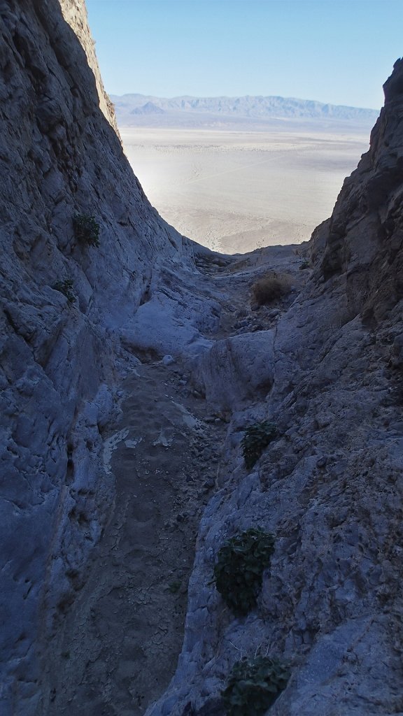 CliffsOfInsanity035 Luke-022