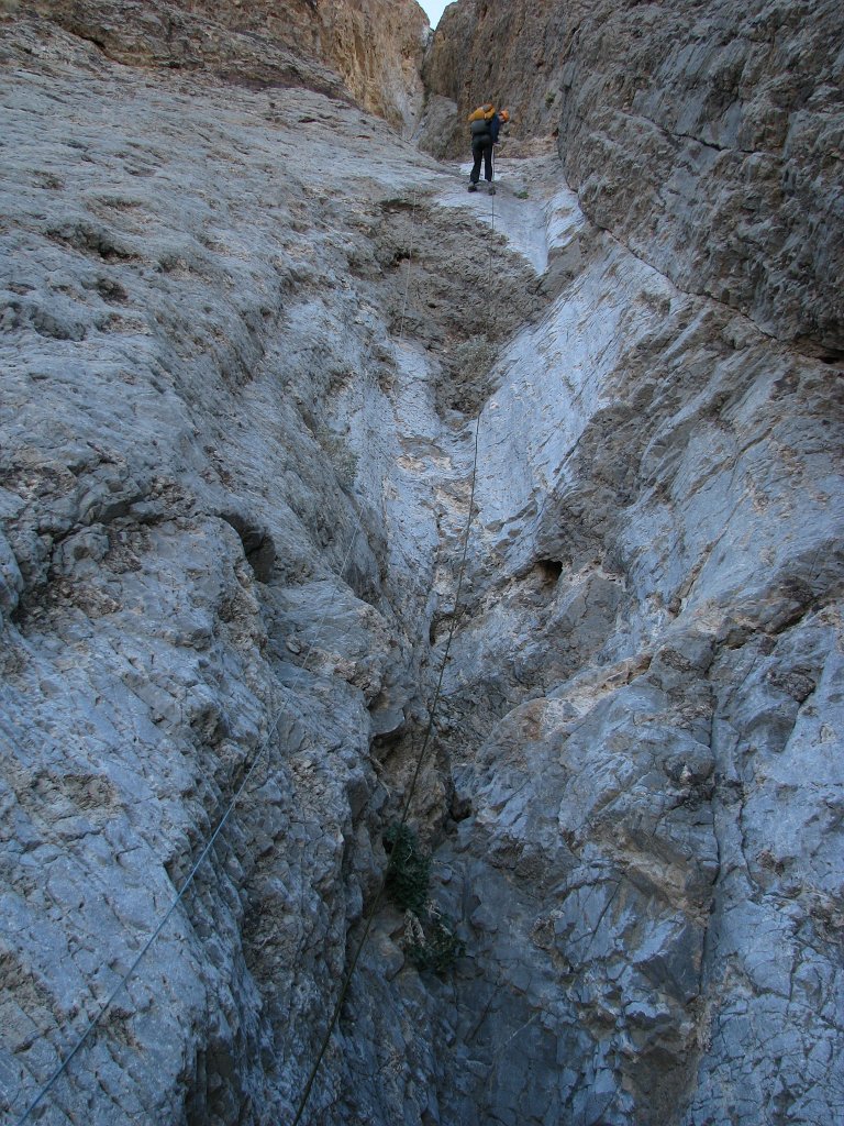 CliffsOfInsanity079 Mike-013