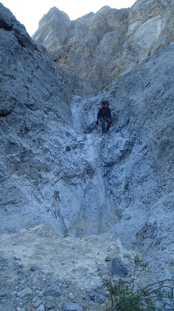 CliffsOfInsanity110 Luke-079