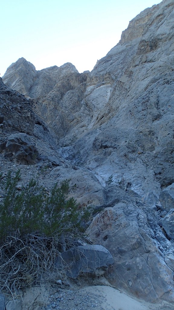 CliffsOfInsanity112 Luke-081