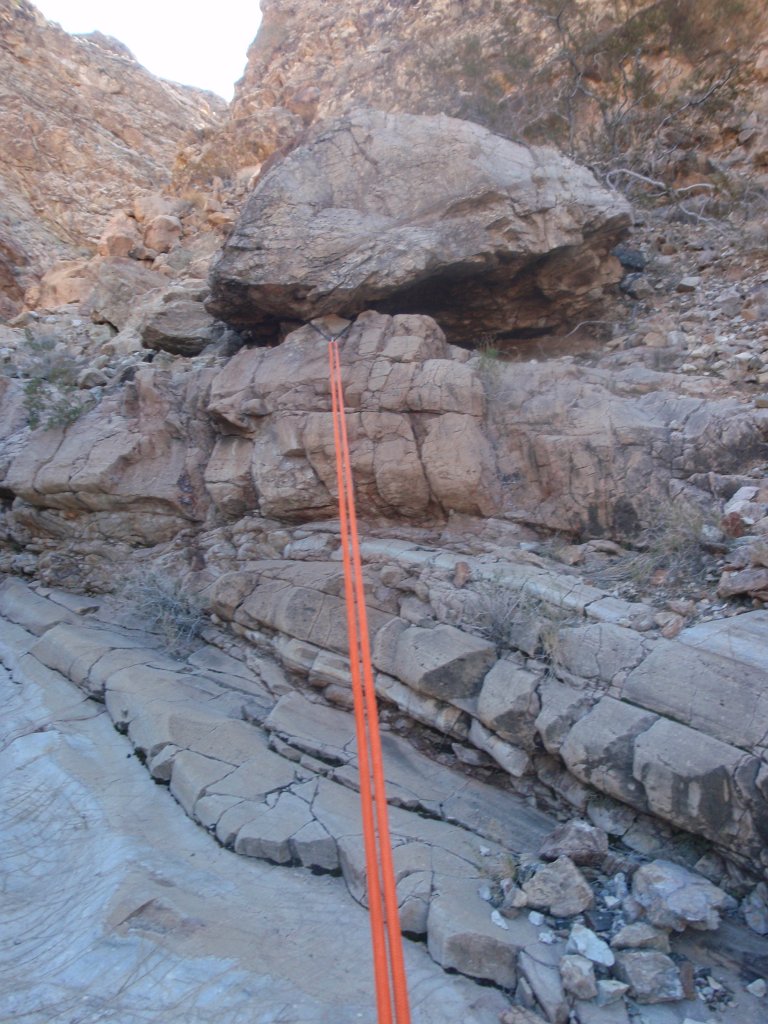 059 P2210594