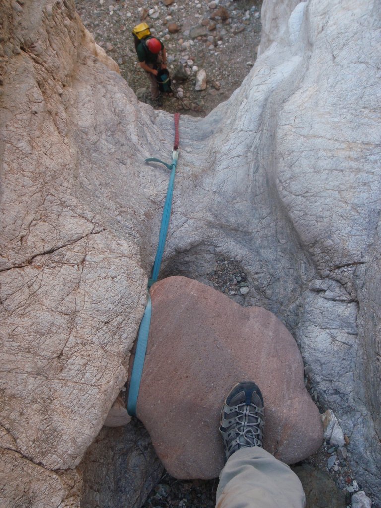 212 P2210886